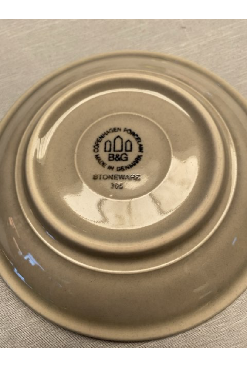 B&G stoneware